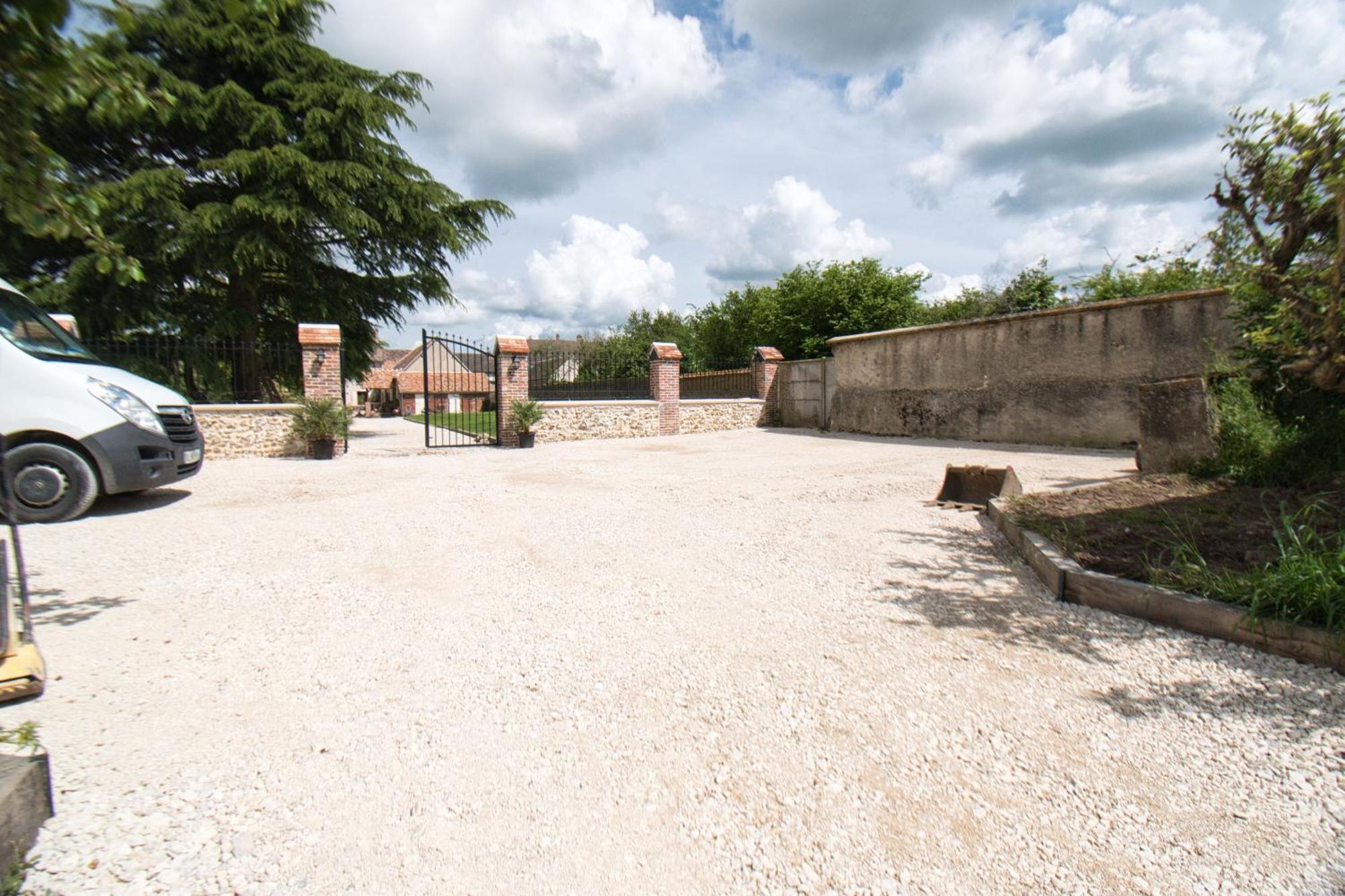 Le Relais Des Caleches - La Jungle Room Bu (Eure-et-Loir) Exteriör bild