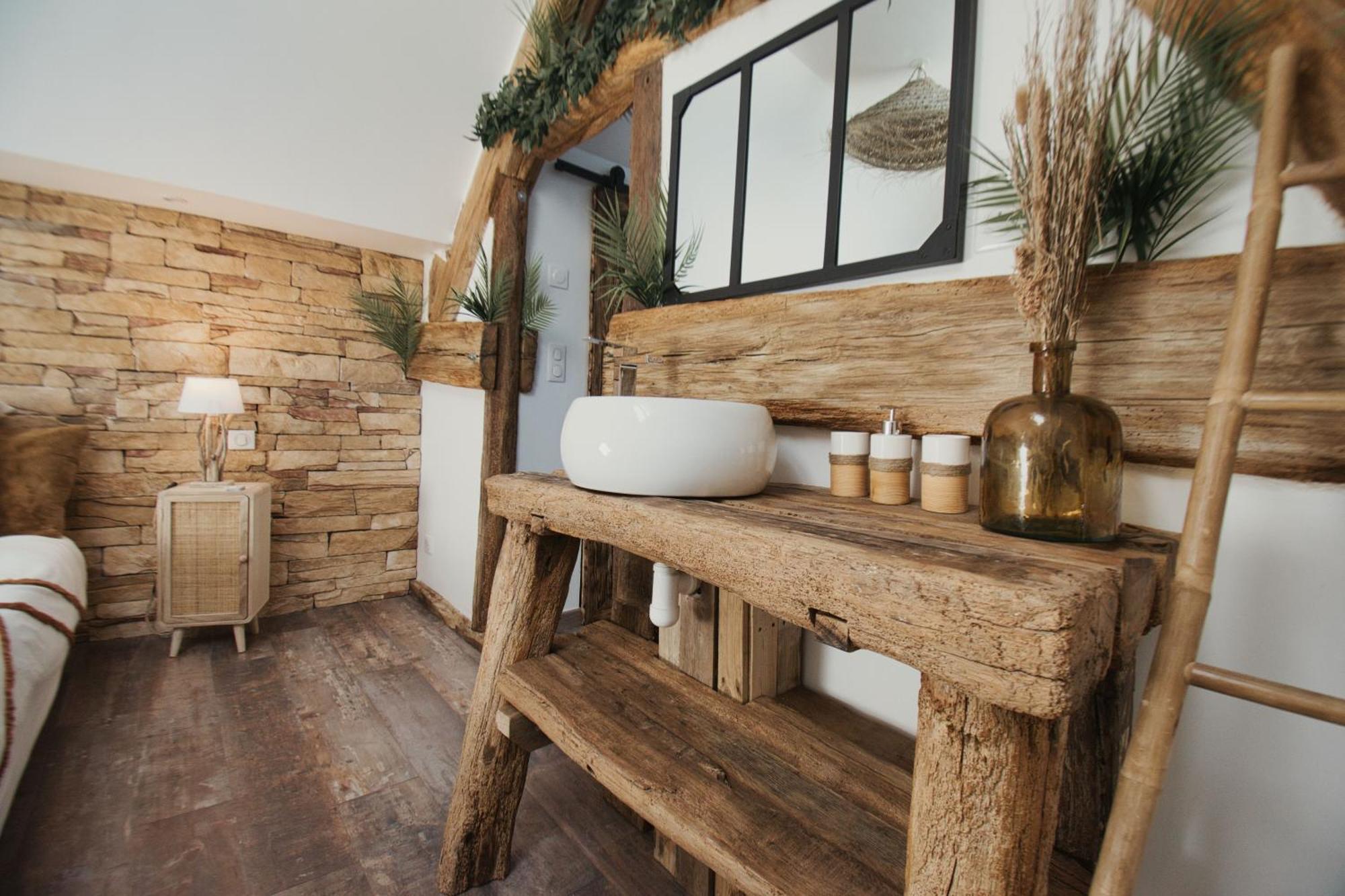 Le Relais Des Caleches - La Jungle Room Bu (Eure-et-Loir) Exteriör bild
